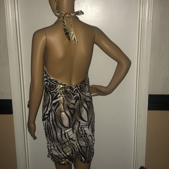 Dress - Picture 7 of 8